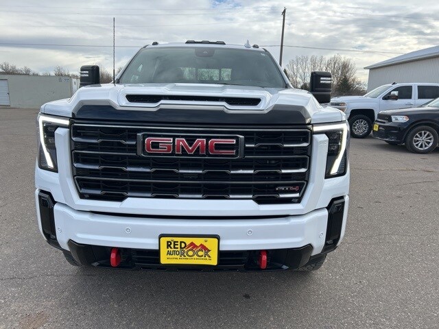 2025 Gmc Sierra HD AT4 photo 2