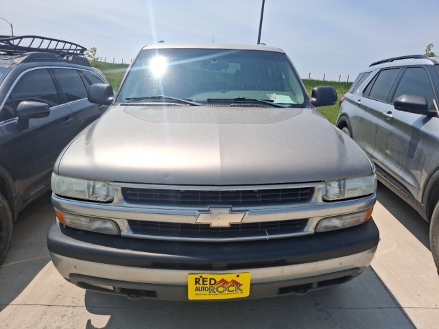 Used 2003 Chevrolet Tahoe LS with VIN 1GNEK13Z33J220576 for sale in Williston, ND