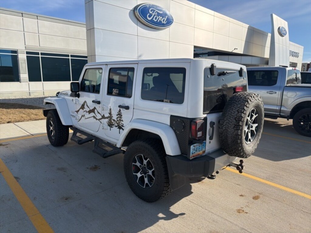 Used 2014 Jeep Wrangler Unlimited Unlimited Sahara SUV