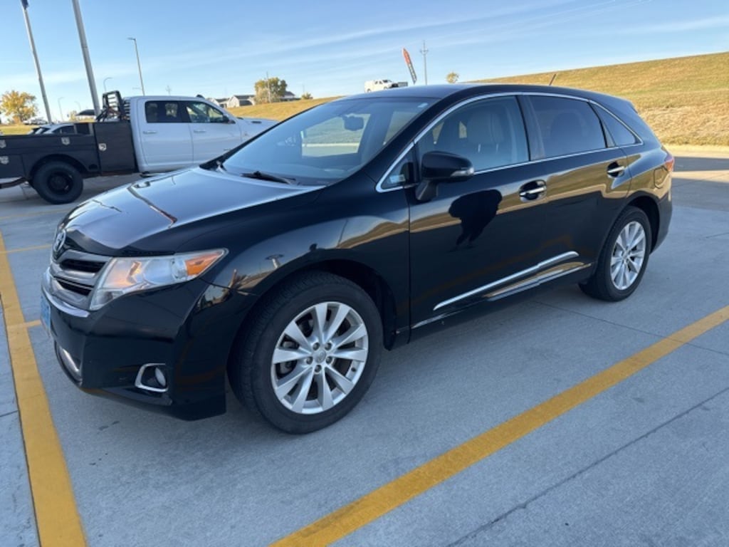 Used 2014 Toyota Venza  Crossover
