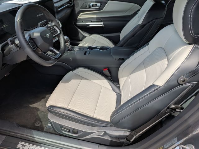 2025 Ford Mustang GT Premium Fastback - Photo 17
