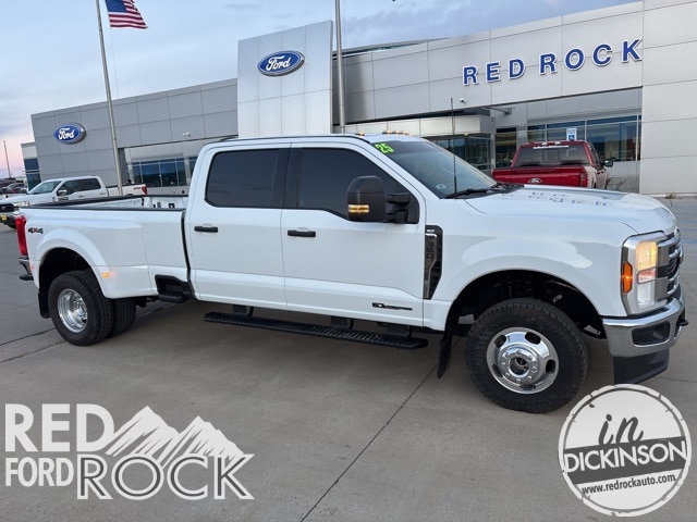 2025 Ford F-350 Super Duty XLT's photo