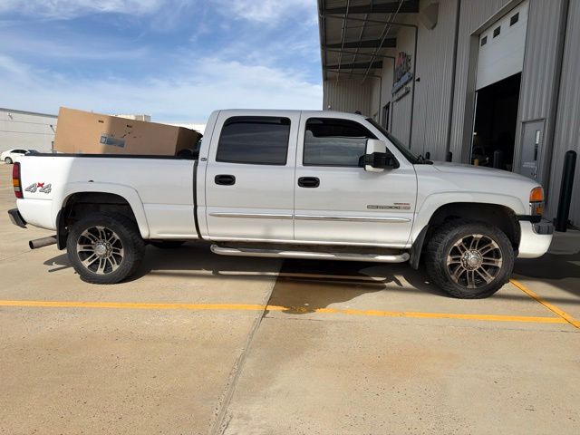 Used 2004 GMC Sierra 2500HD SLT with VIN 1GTHK23244F247465 for sale in Dickinson, ND