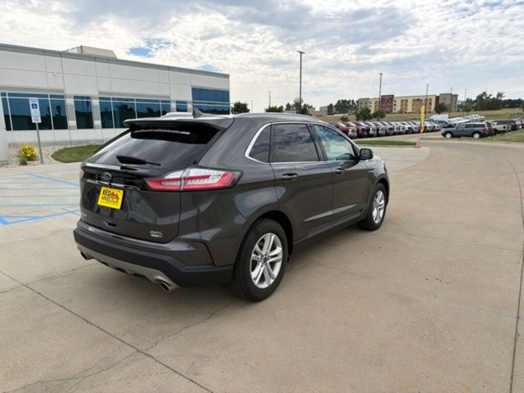 Used 2020 Ford Edge SEL SUV