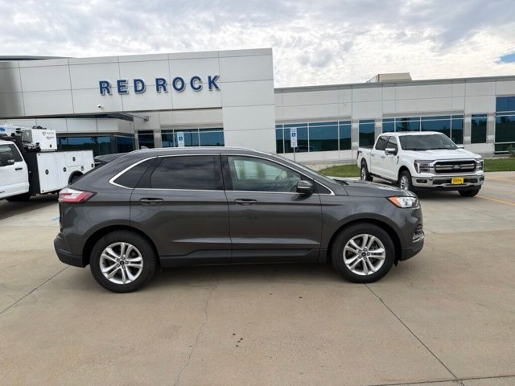 Used 2020 Ford Edge SEL SUV