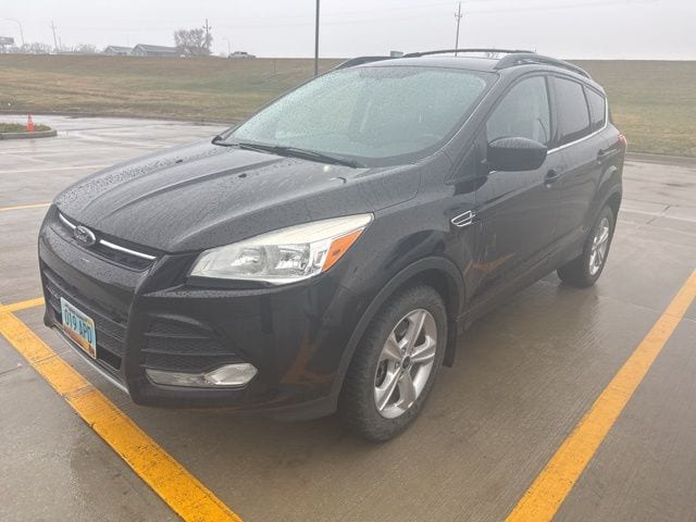 Used 2013 Ford Escape SE with VIN 1FMCU9G92DUB00816 for sale in Dickinson, ND