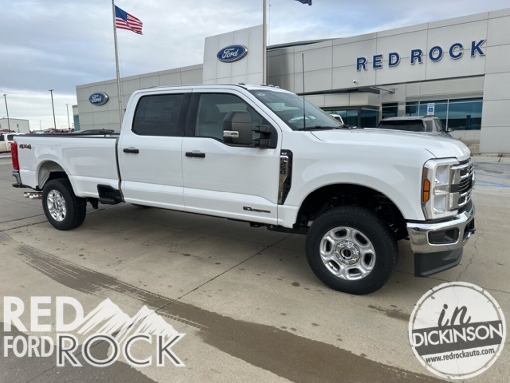 New 2026 Ford F-250 XLT Truck Crew Cab