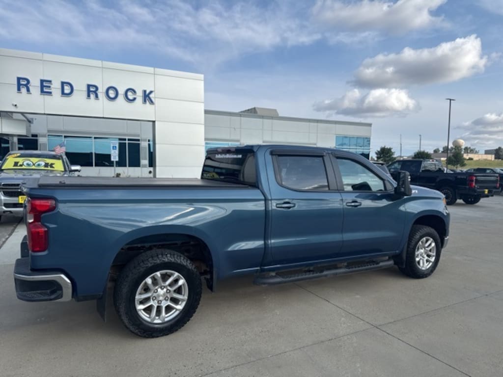 Used 2024 Chevrolet Silverado 1500 LT w/1LT Truck Crew Cab