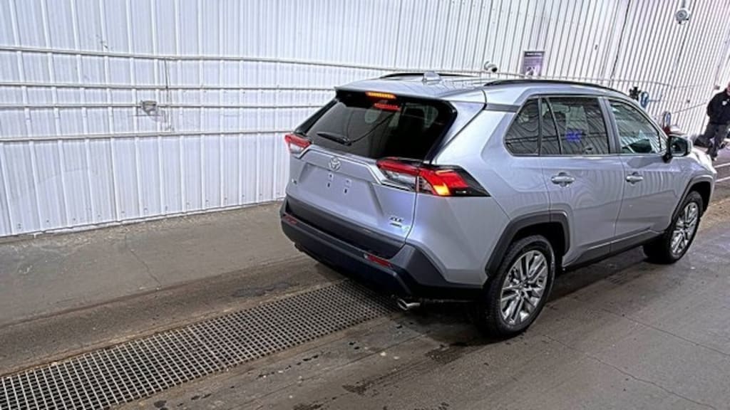 Used 2025 Toyota RAV4 XLE Premium SUV