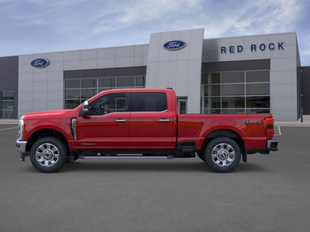 New 2026 Ford F-350 Lariat Truck Crew Cab