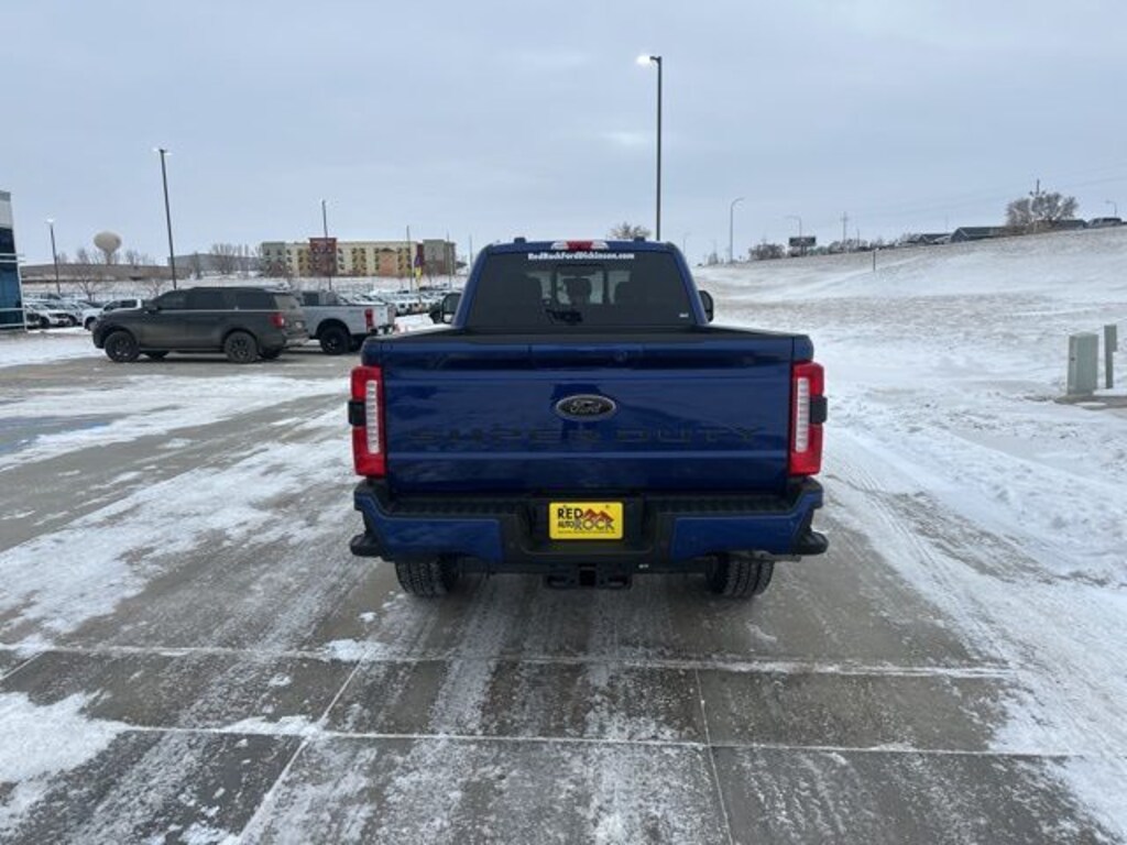 New 2026 Ford F-350 Lariat Truck Crew Cab