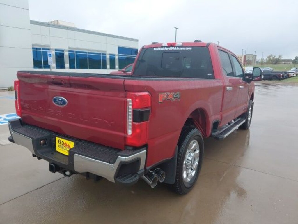 New 2026 Ford F-250 Lariat Truck Crew Cab