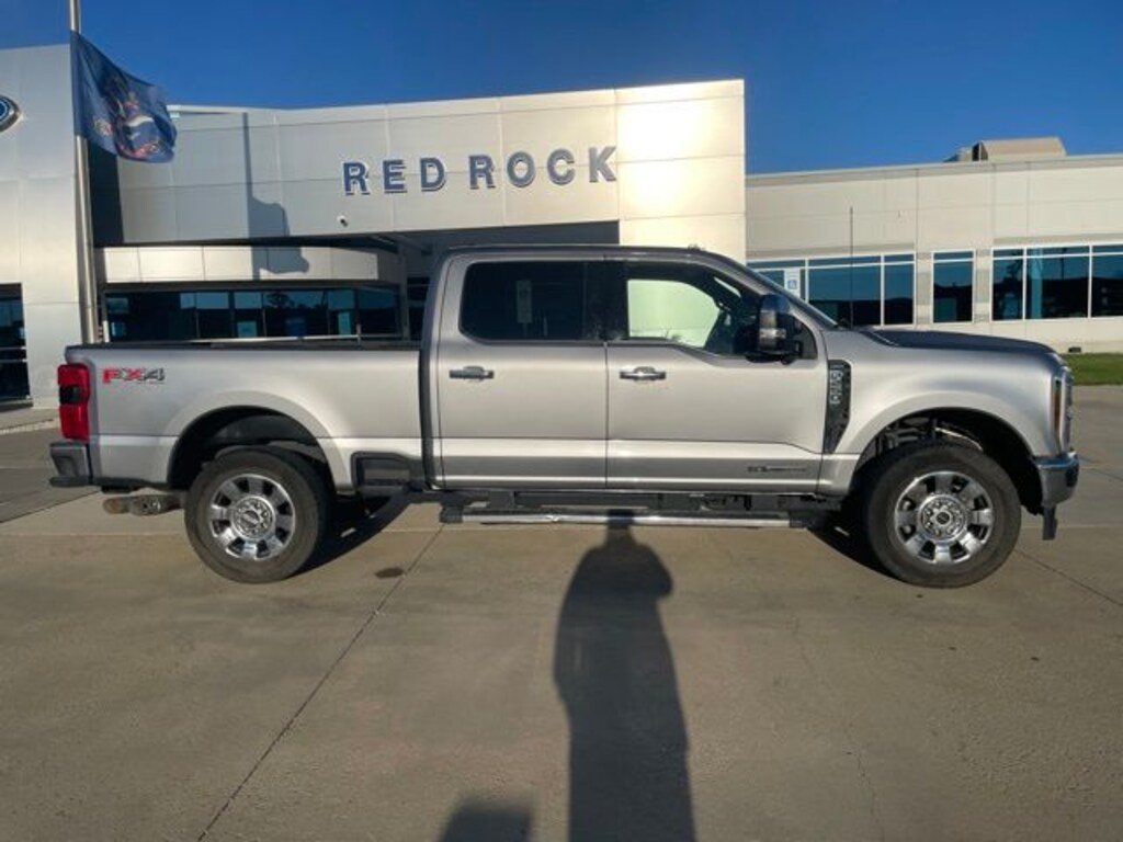 Used 2024 Ford F-250 Lariat Truck Crew Cab