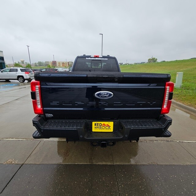 2025 Ford F-350 XL photo 3