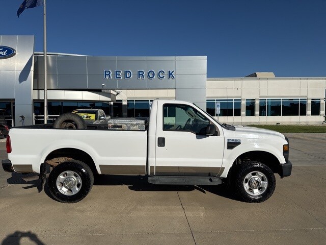 2010 Ford F-250 photo 2