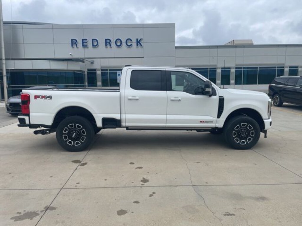 New 2026 Ford F-350 Platinum Truck Crew Cab