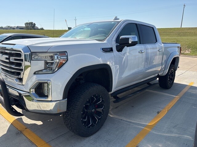 2019 Gmc Sierra 1500 SLT photo 4