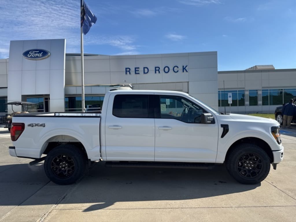 New 2025 Ford F-150 XLT Truck SuperCrew Cab