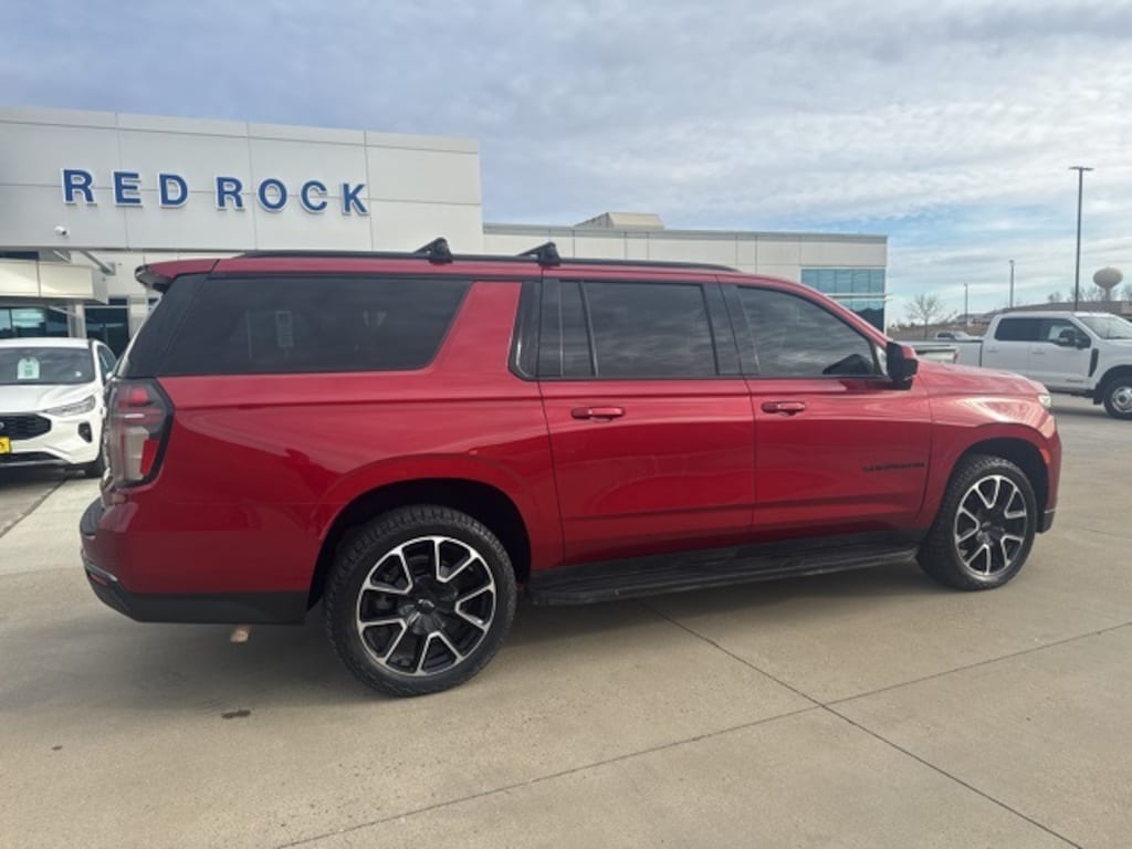 Used 2021 Chevrolet Suburban RST SUV