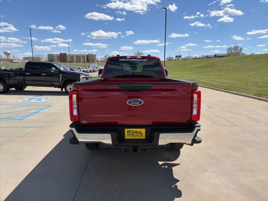 New 2026 Ford F-250 XLT Truck Crew Cab
