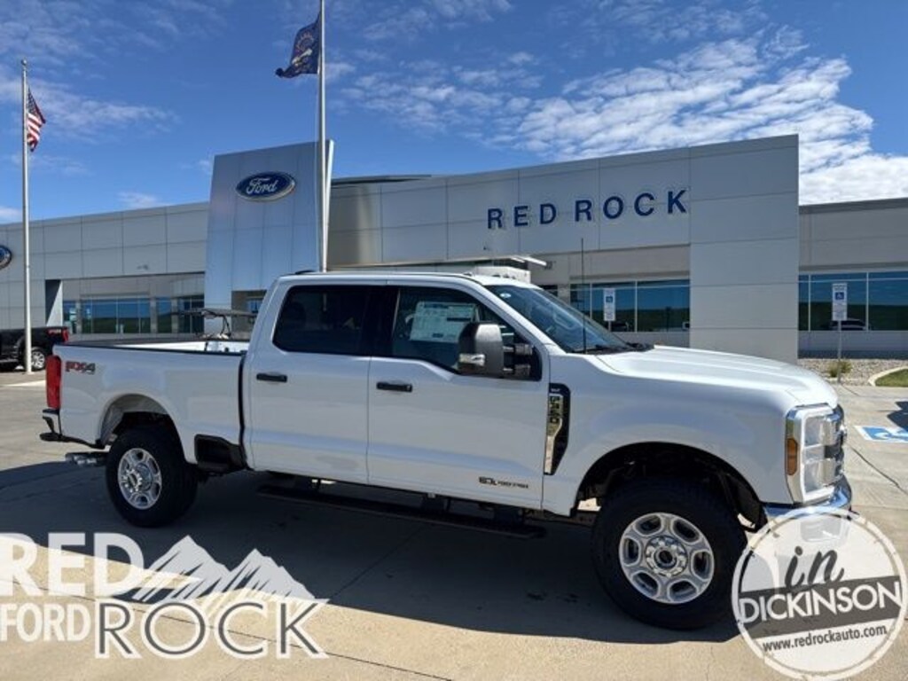 New 2026 Ford F-350 XLT Truck Crew Cab