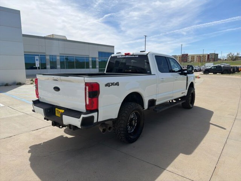Used 2025 Ford F-350 Lariat Truck Crew Cab