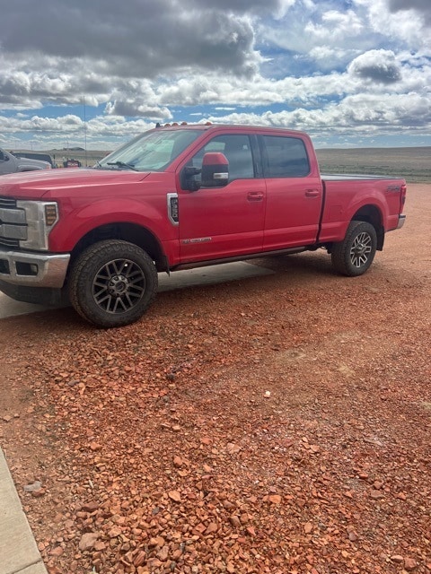 Used 2019 Ford F-350 Super Duty Lariat with VIN 1FT8W3BT1KEC45826 for sale in Dickinson, ND