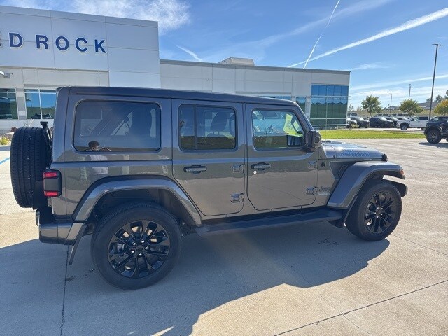 2021 Jeep Wrangler Unlimited Sahara 4xe photo 2