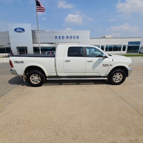 Used 2017 RAM Ram 2500 Pickup Laramie with VIN 3C6UR5NL6HG555329 for sale in Dickinson, ND