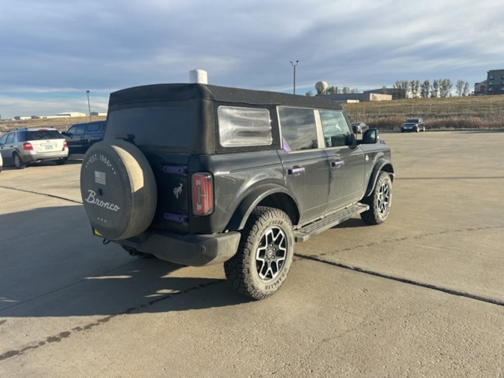 Used 2023 Ford Bronco  SUV