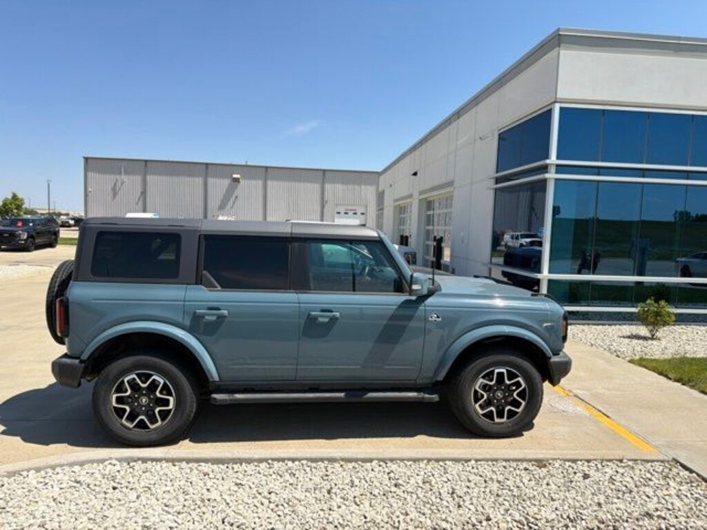 Used 2022 Ford Bronco Outer Banks SUV