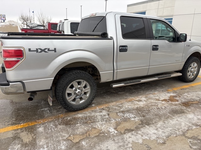 2011 Ford F-150 XLT photo 3