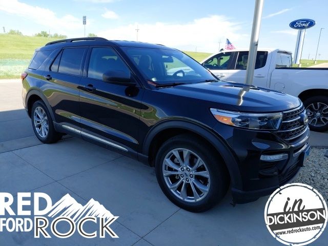 2020 Ford Explorer XLT 4WD's photo