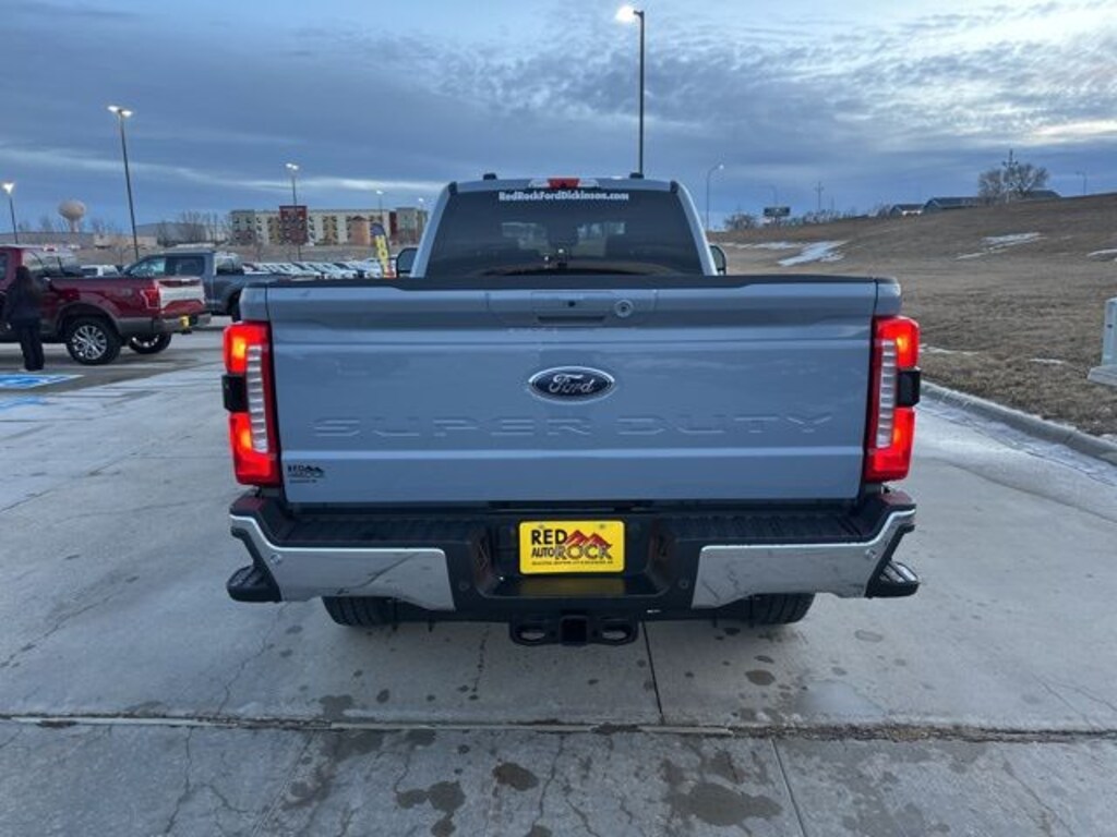 New 2026 Ford F-350 Lariat Truck Crew Cab