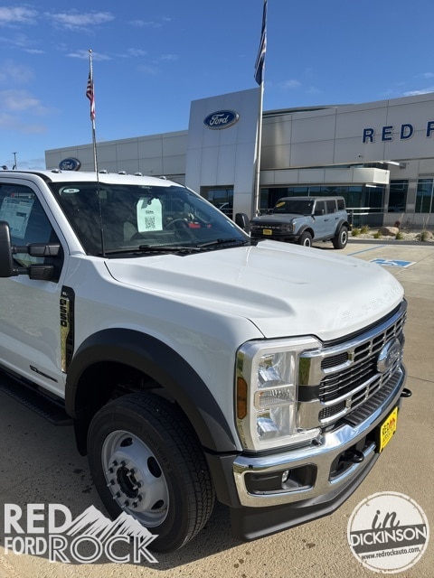 2026 Ford F-550 Super Duty Chassis Cab XL's photo
