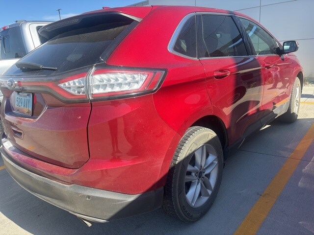 2015 Ford Edge SEL photo 4