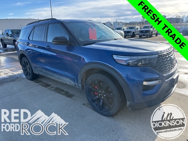 2022 Ford Explorer ST's photo