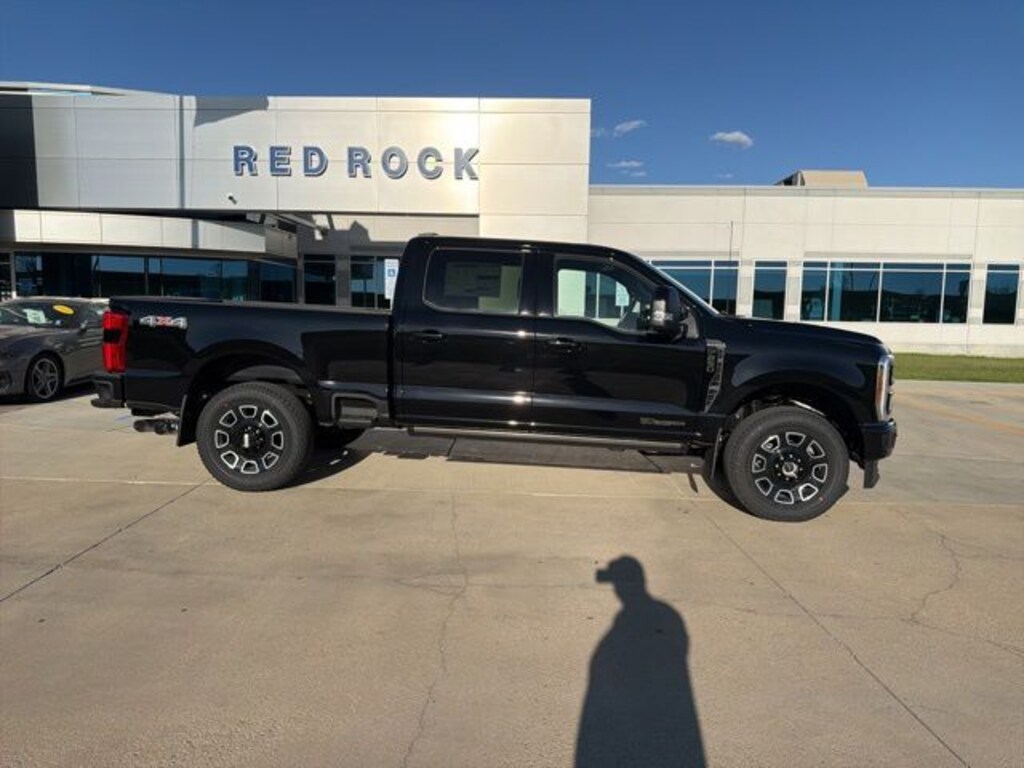 New 2026 Ford F-250 Platinum Truck Crew Cab