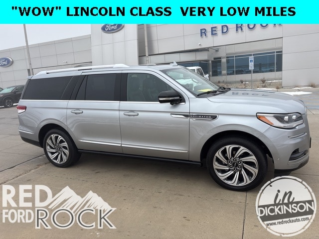 2024 Lincoln Navigator Reserve's photo