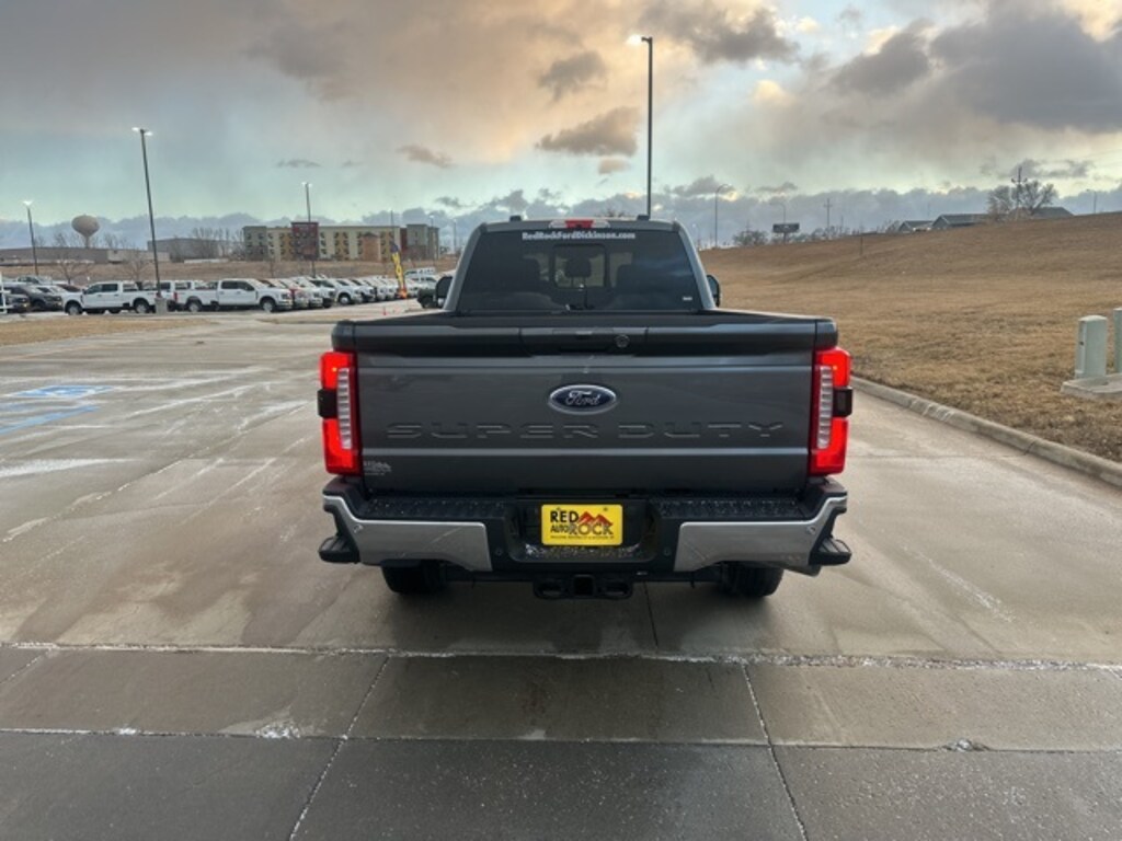 New 2026 Ford F-250 Lariat Truck Crew Cab