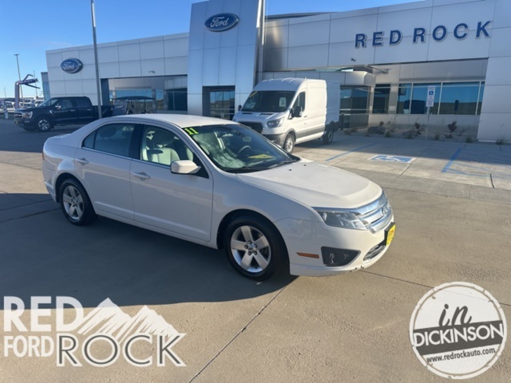 Used 2011 Ford Fusion SE Sedan