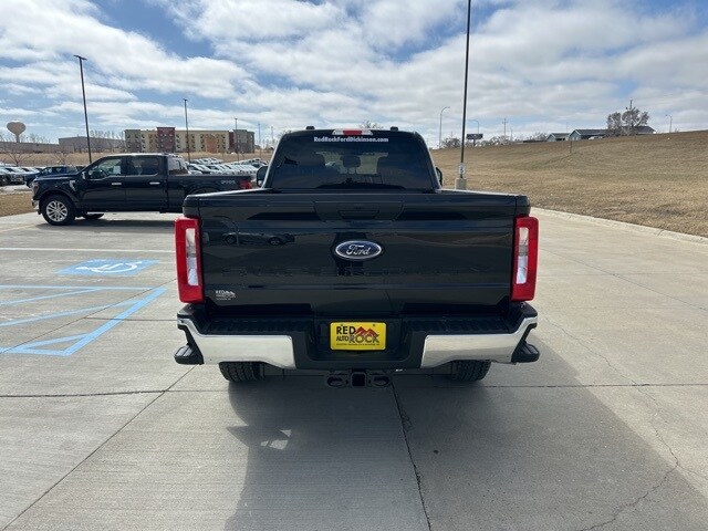 2025 Ford F-250 XLT photo 4
