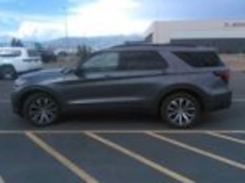 Certified 2025 Ford Explorer ST-Line SUV