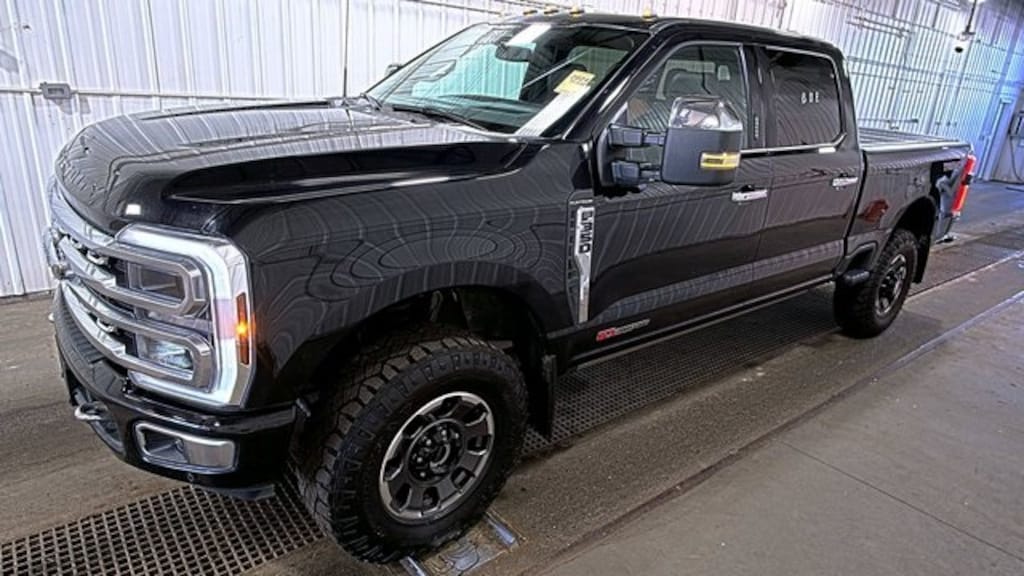 Used 2024 Ford F-350  Truck Crew Cab