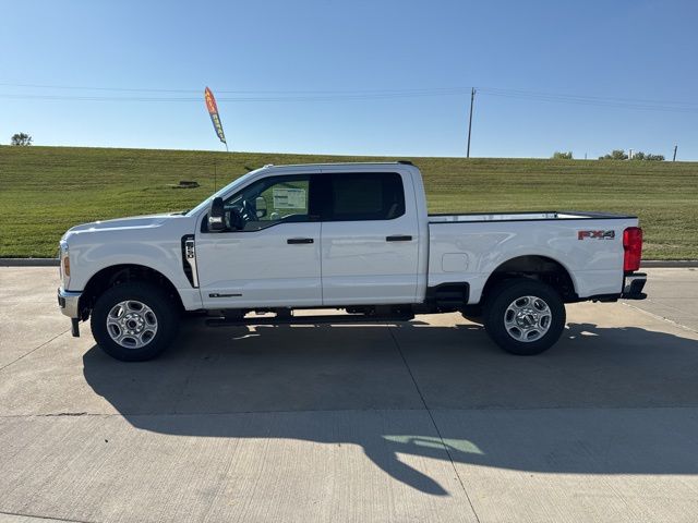 2026 Ford F-250 Super Duty XLT - Photo 6