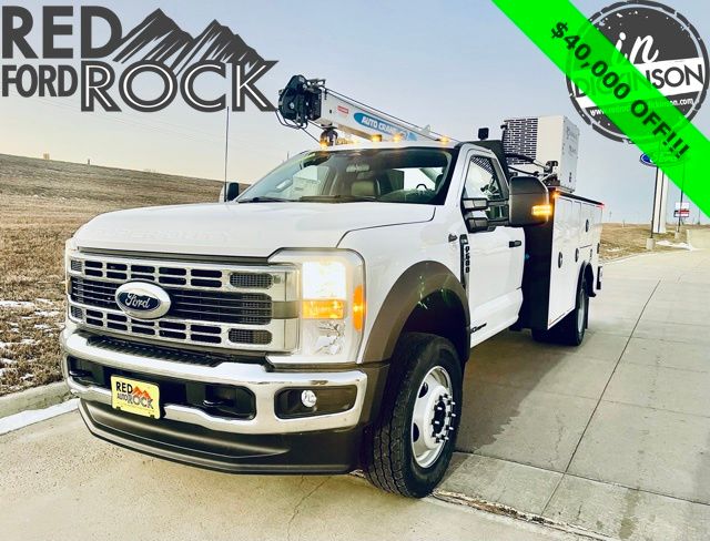 2023 Ford F-600 Super Duty Chassis Cab