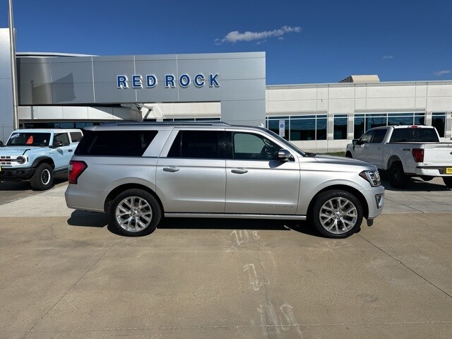 Used 2018 Ford Expedition Platinum with VIN 1FMJK1MT8JEA35233 for sale in Dickinson, ND