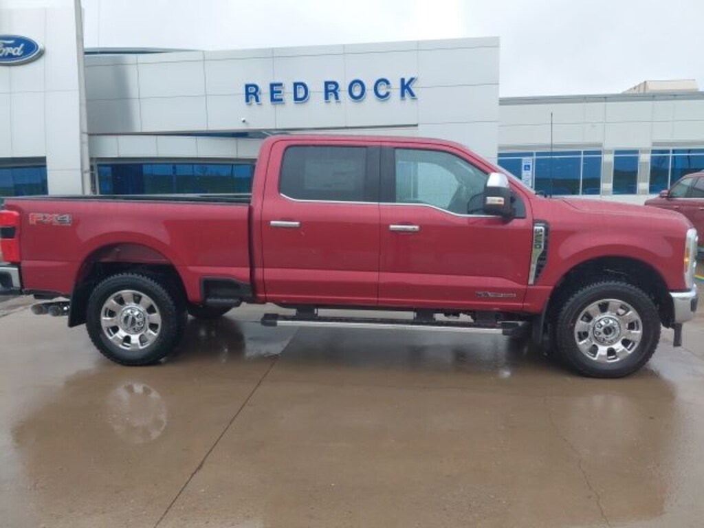 New 2026 Ford F-250 Lariat Truck Crew Cab