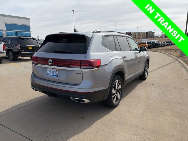 2025 Volkswagen Atlas SE Technology photo 3