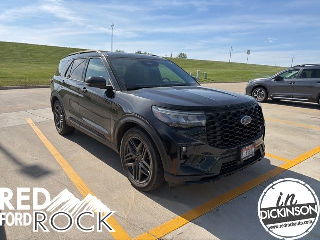 2025 Ford Explorer ST 4WD (PL535)'s photo